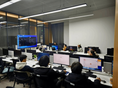 實踐育人 滁州職業(yè)技術(shù)學(xué)院數(shù)字媒體系師生赴鳳凰數(shù)媒科技（武漢）產(chǎn)教融合企業(yè)實踐中心開展實訓(xùn)營